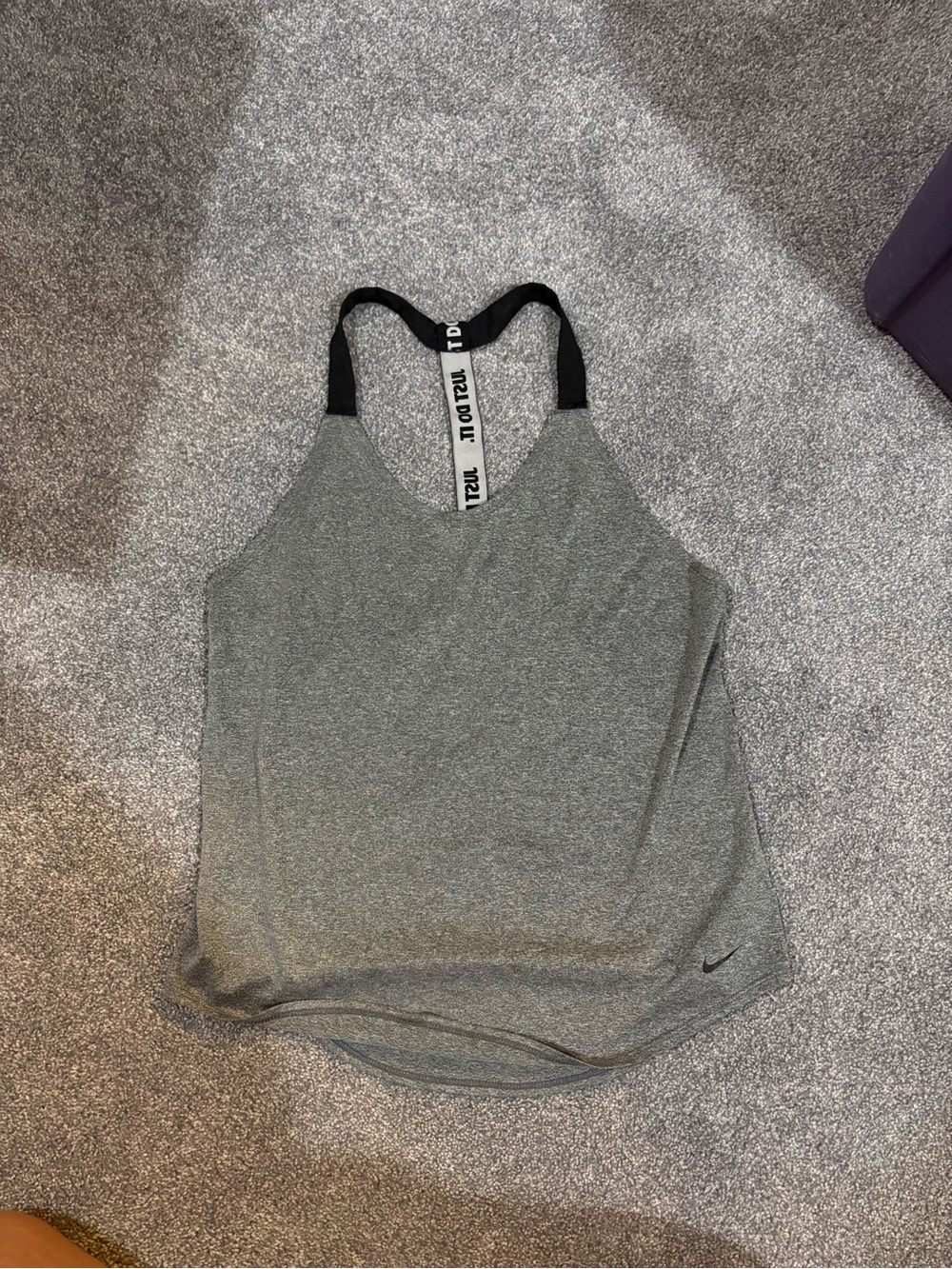 Nike Women’s Gray Racerback Tank Top- Small